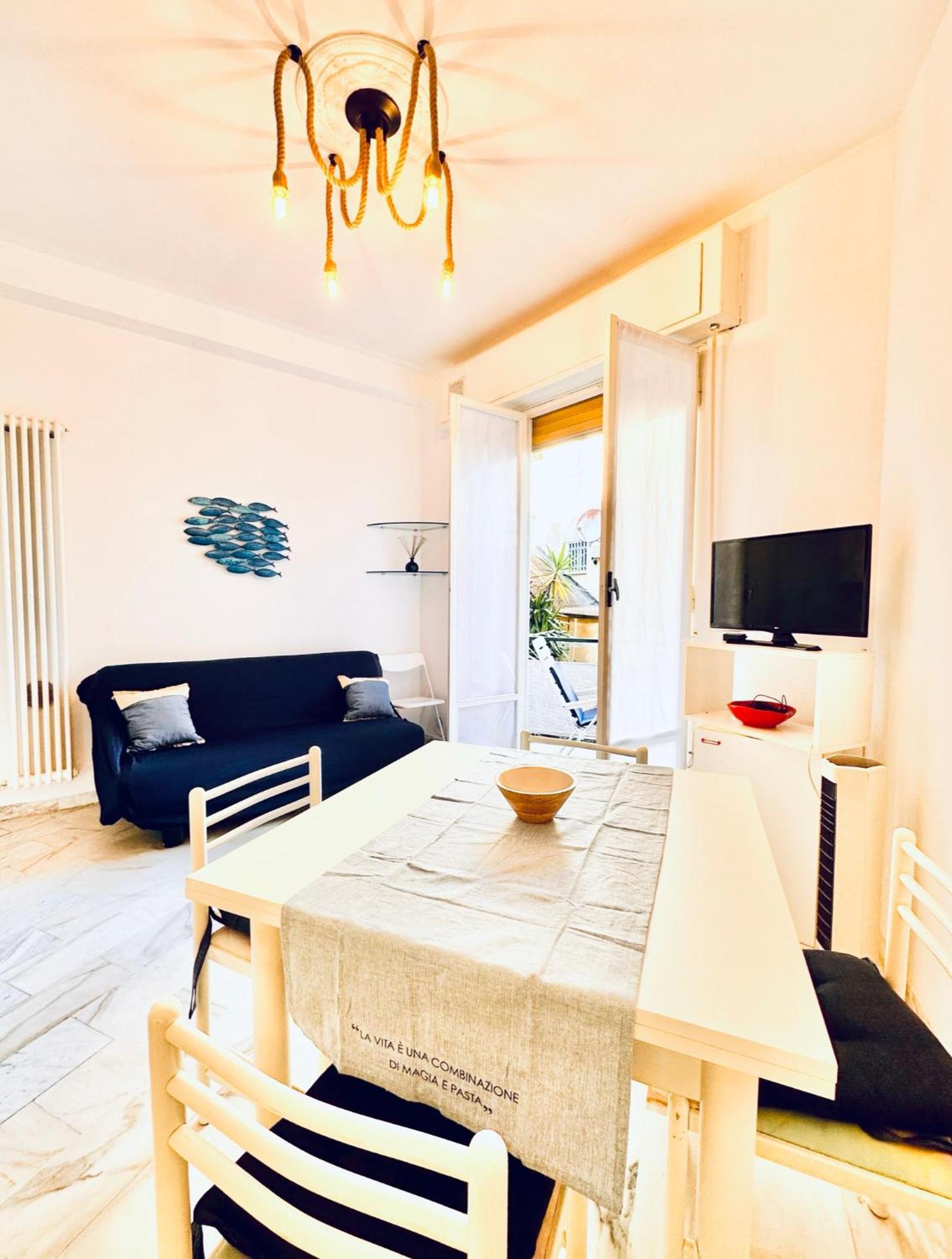 Apartmán Hostdomus - Cozy Corner Near The Sea Finale Ligure Exteriér fotografie